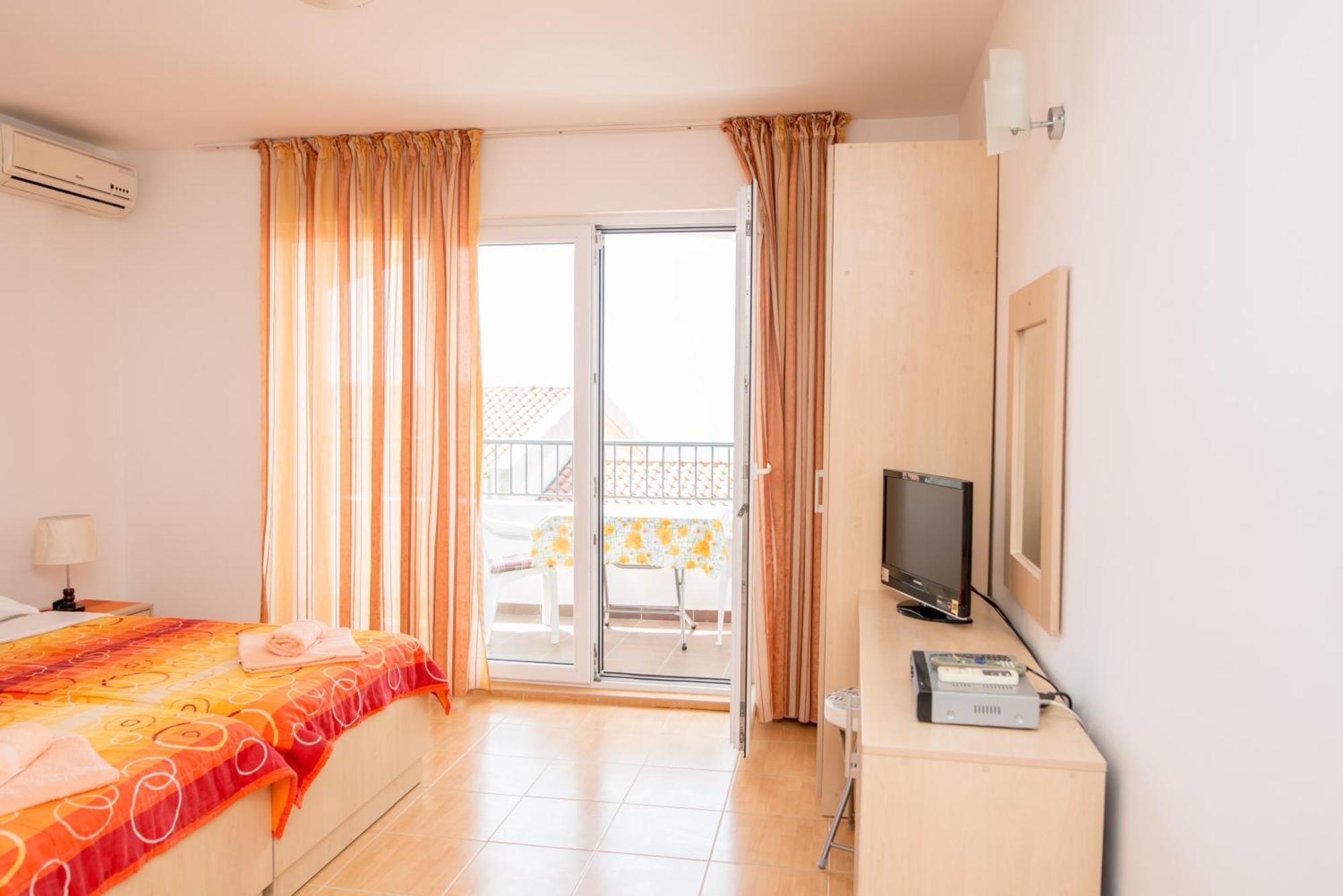 Villa Vjera Petrovac Pokoj fotografie